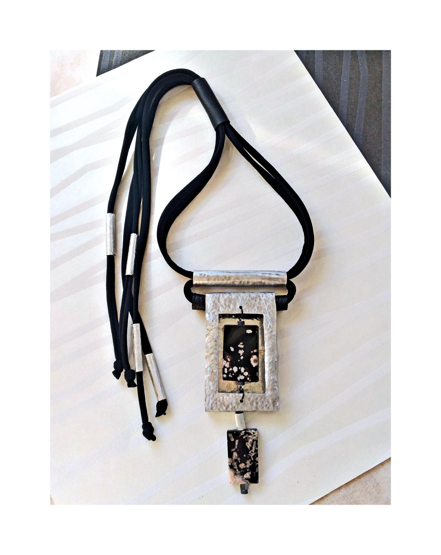 Den Design Jewels