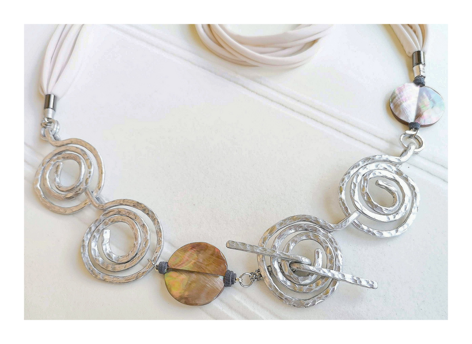 Den Design Jewels