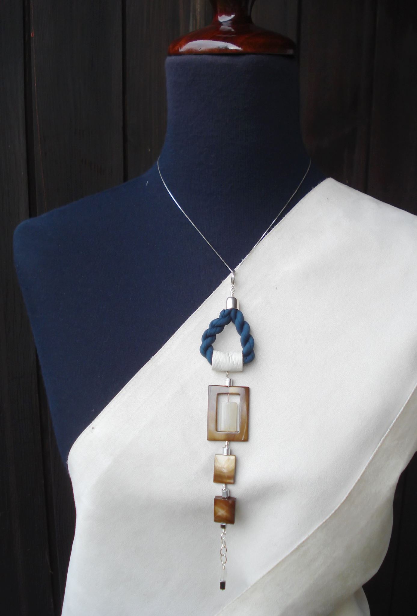 Den Design Jewels
