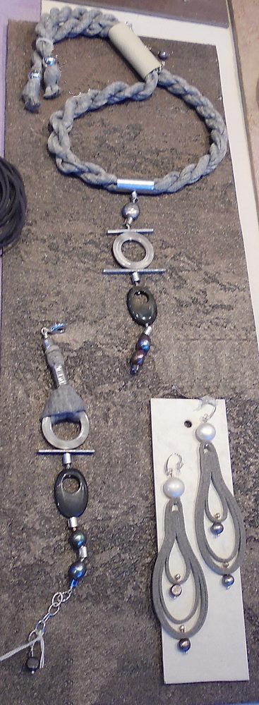 Den Design Jewels