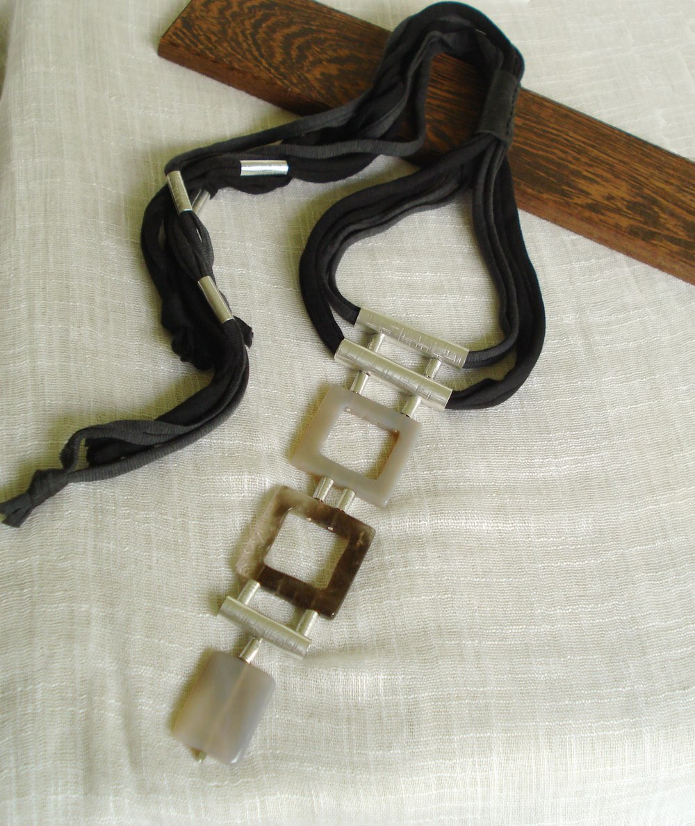 Den Design Jewels