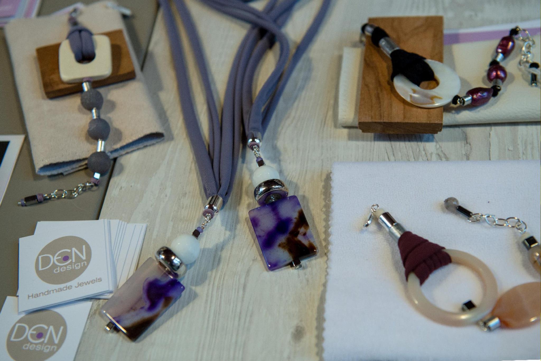 Den Design Jewels