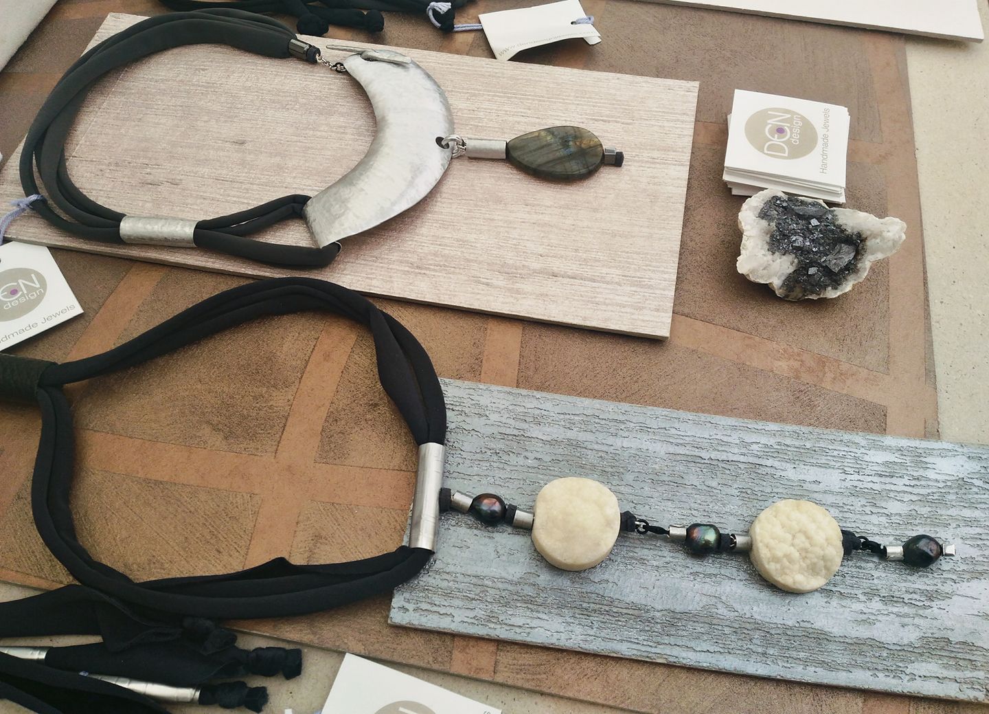 Den Design Jewels